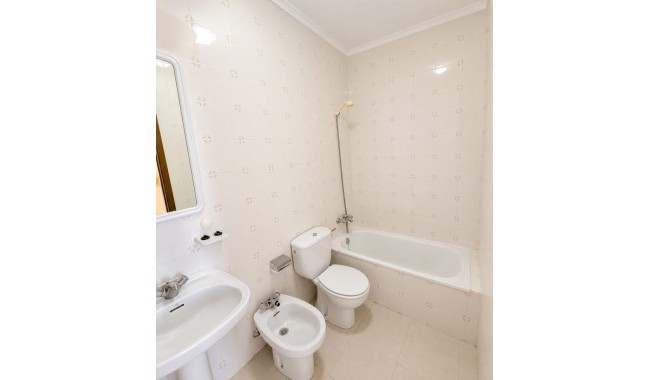 Resale - Apartment - Alicante - Alicante (Costa Blanca)
