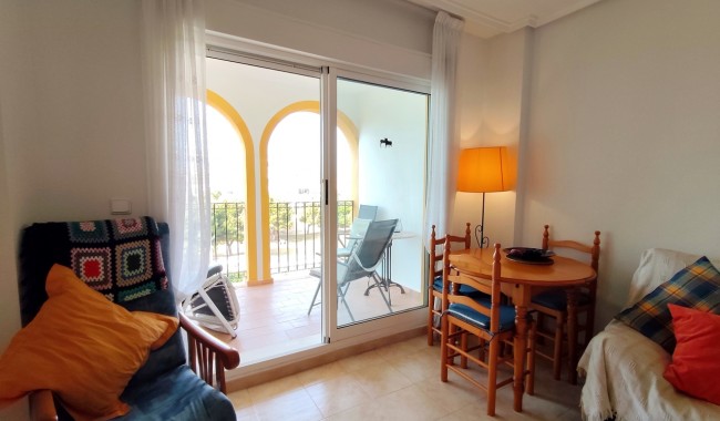 Resale - Apartment - Orihuela Costa - La Zenia
