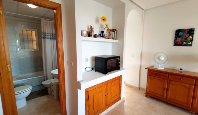 Resale - Apartment - Orihuela Costa - La Zenia