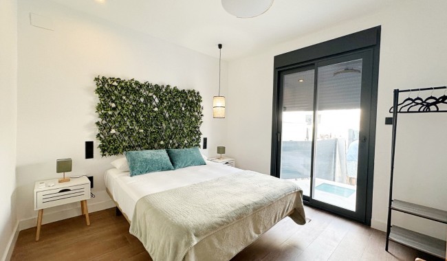 Resale - Townhouse - Torrevieja - Torrevieja - Aguas Nuevas