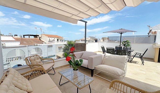 Resale - Townhouse - Torrevieja - Torrevieja - Aguas Nuevas