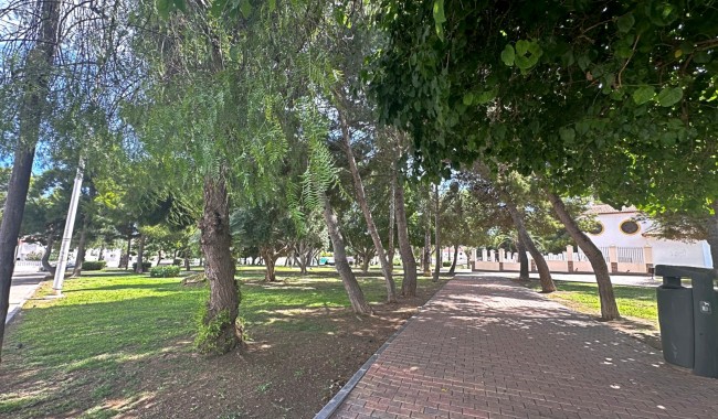 Resale - Townhouse - Torrevieja - Torrevieja - Aguas Nuevas