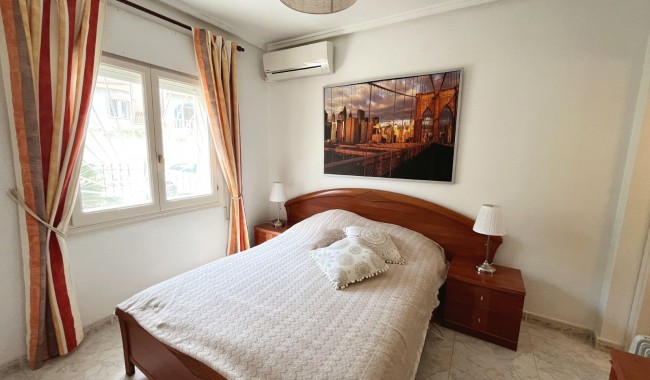 Resale - Villa - Ciudad Quesada/Rojales - La  Marquesa Golf