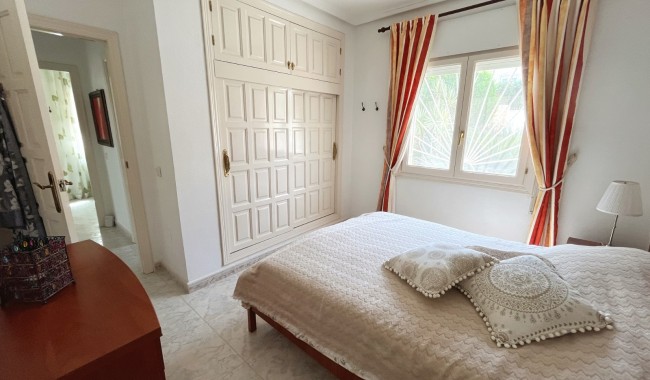 Resale - Villa - Ciudad Quesada/Rojales - La  Marquesa Golf
