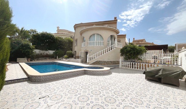 Resale - Villa - Ciudad Quesada/Rojales - La  Marquesa Golf