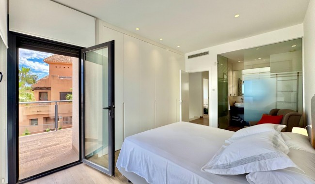 Resale - Villa - San Miguel de Salinas - Bellavista