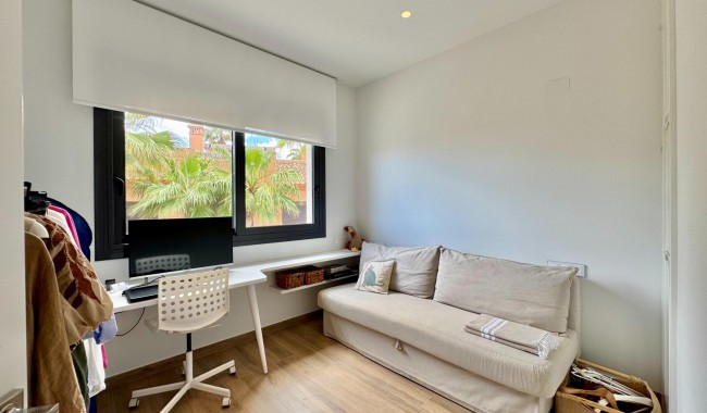 Resale - Villa - San Miguel de Salinas - Bellavista