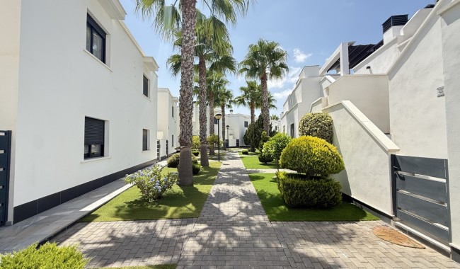 Begagnad - Radhus - Cabo Roig