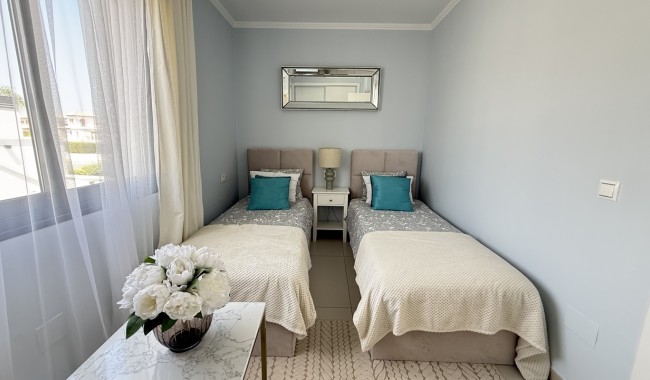 Begagnad - Radhus - Cabo Roig