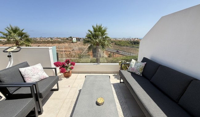 Begagnad - Radhus - Cabo Roig