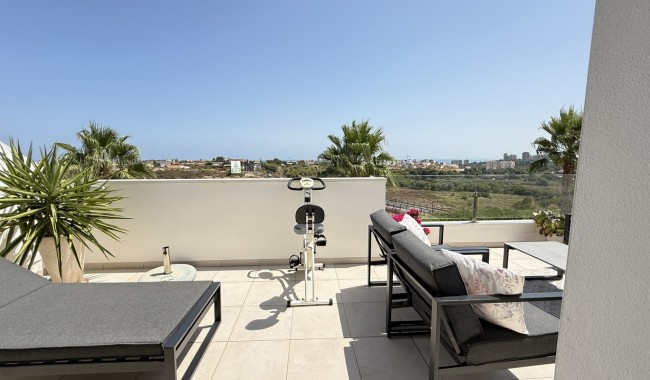 Begagnad - Radhus - Cabo Roig