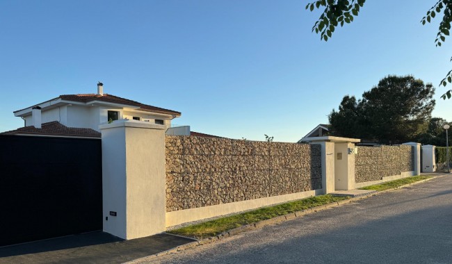 Resale - Villa - Valdemorillo - Mojadillas - Parque de las Infantas - El Paraiso
