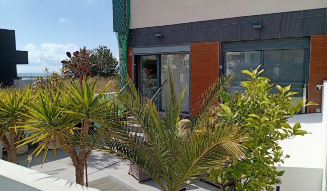 Resale - Apartment - Villamartín - Villacosta