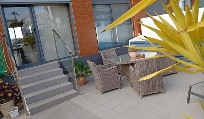 Resale - Apartment - Villamartín - Villacosta