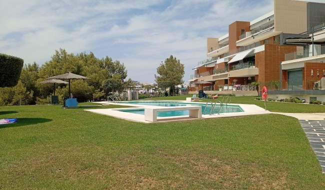 Resale - Apartment - Villamartín - Villacosta