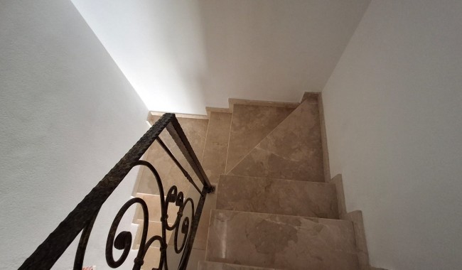 Resale - Apartment - Orihuela Costa - Villamartín