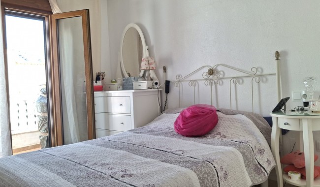Resale - Apartment - Orihuela Costa - Villamartín