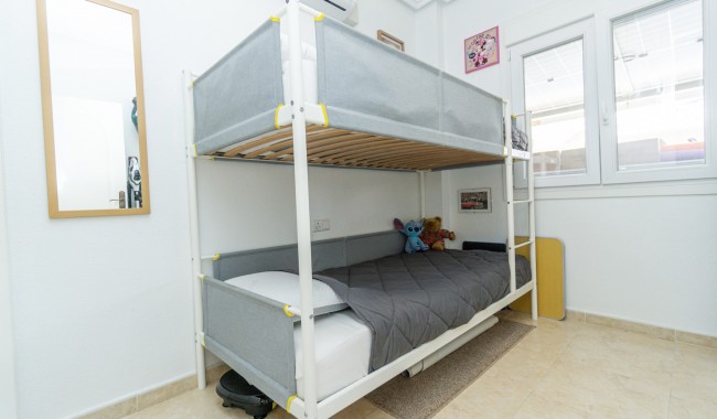 Begagnad - Quatro hus - Benijófar - Benimar