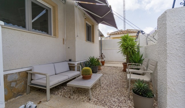 Begagnad - Quatro hus - Benijófar - Benimar