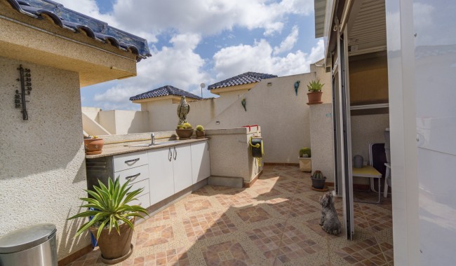 Begagnad - Quatro hus - Benijófar - Benimar