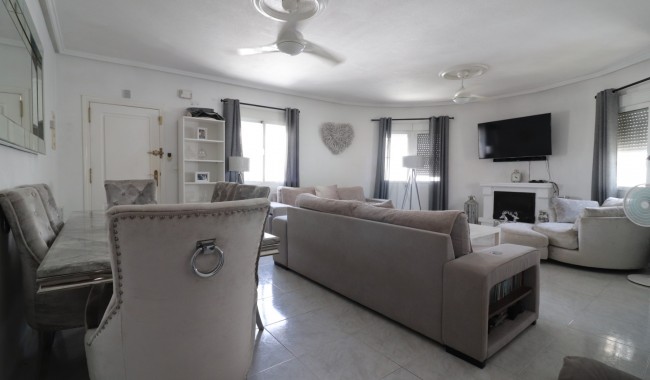 Brukt - Villa - Benijófar - Benimar I