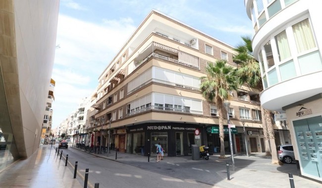 Lägenhet - Begagnad - Torrevieja - Torrevieja