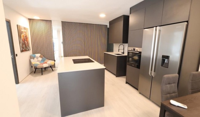 Sprzedaż - Apartament - Torrevieja