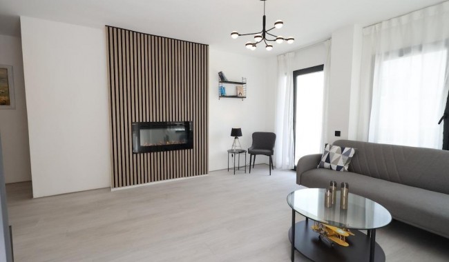 Sprzedaż - Apartament - Torrevieja