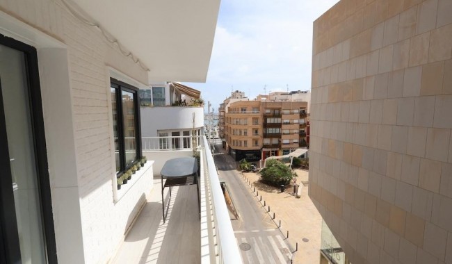 Sprzedaż - Apartament - Torrevieja