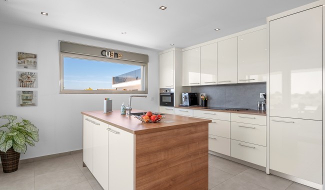 Begagnad - Villa - La Marina