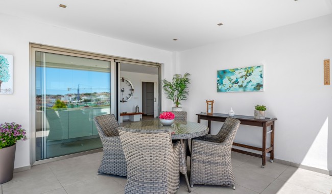 Begagnad - Villa - La Marina