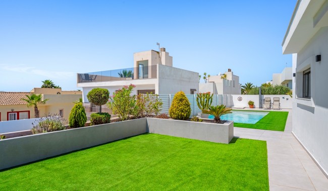 Begagnad - Villa - La Marina