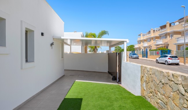 Begagnad - Villa - La Marina