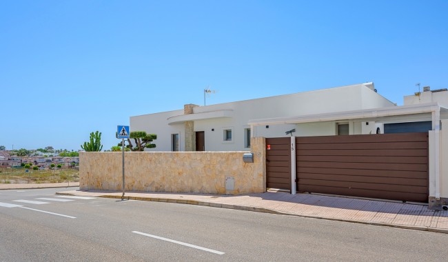 Begagnad - Villa - La Marina