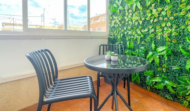 Apartamento - Segunda mano - Torrevieja - Torrevieja