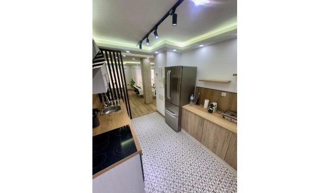 Sprzedaż - Apartament - Torrevieja