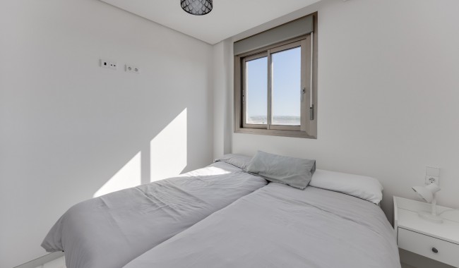 Resale - Apartment - Santa Pola - Tamarit