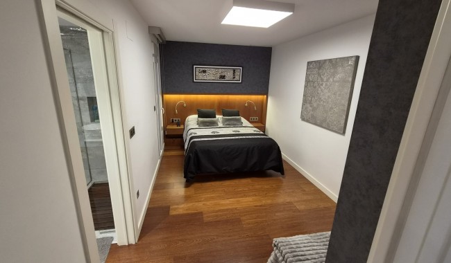 Resale - Apartment - Torrevieja - Centro