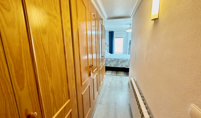 Resale - Apartment - Almoradi - centro