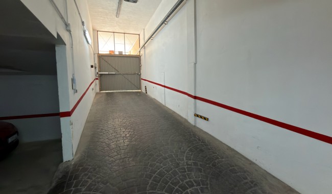 Resale - Apartment - Almoradi - centro