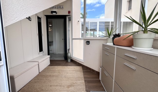 Sprzedaż - Apartament - San Miguel de Salinas