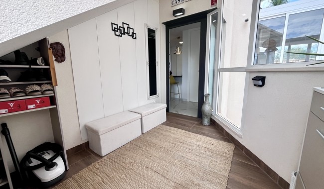 Sprzedaż - Apartament - San Miguel de Salinas