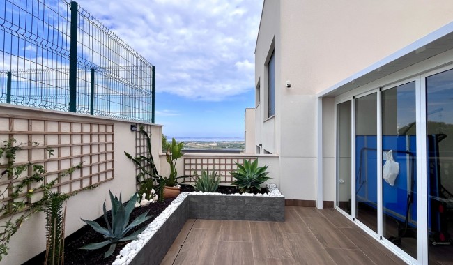 Sprzedaż - Apartament - San Miguel de Salinas