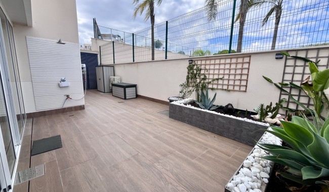 Sprzedaż - Apartament - San Miguel de Salinas