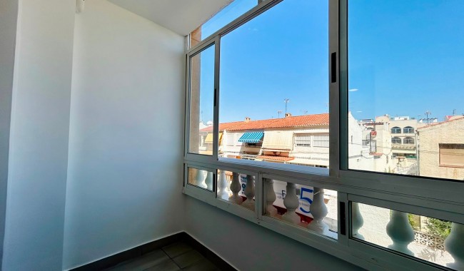 Sprzedaż - Apartament - Torrevieja - Centro
