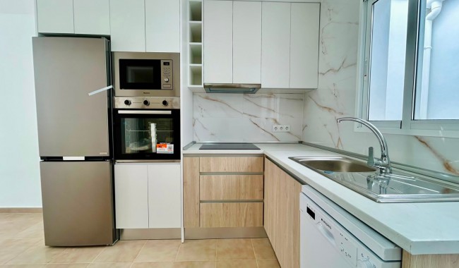 Sprzedaż - Apartament - Torrevieja - La Siesta