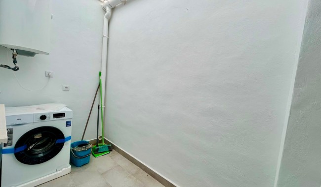 Sprzedaż - Apartament - Torrevieja - La Siesta