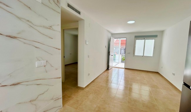Sprzedaż - Apartament - Torrevieja - La Siesta
