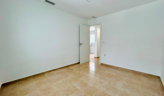 Sprzedaż - Apartament - Torrevieja - La Siesta