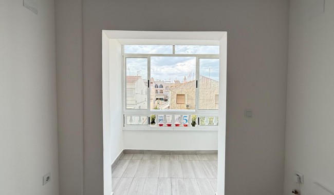 Sprzedaż - Apartament - Torrevieja - Habaneras